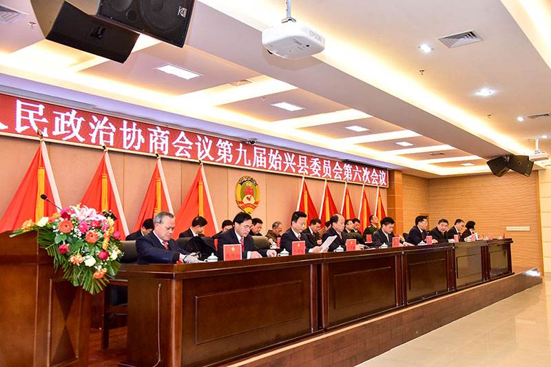 拍镜头四虎精品寂寞少妇在线观看，捕捉生活中的非凡瞬间