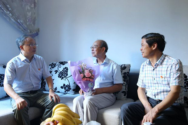 乌豆国产高清在线观看直播，神奇的黑色瑰宝，健康养生的新宠儿